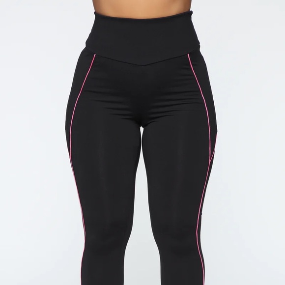 Fashion Nova Sport Leggings - Picture 4 of 4